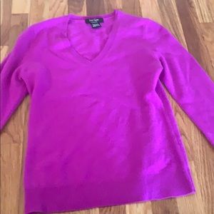 Magenta cashmere sweater